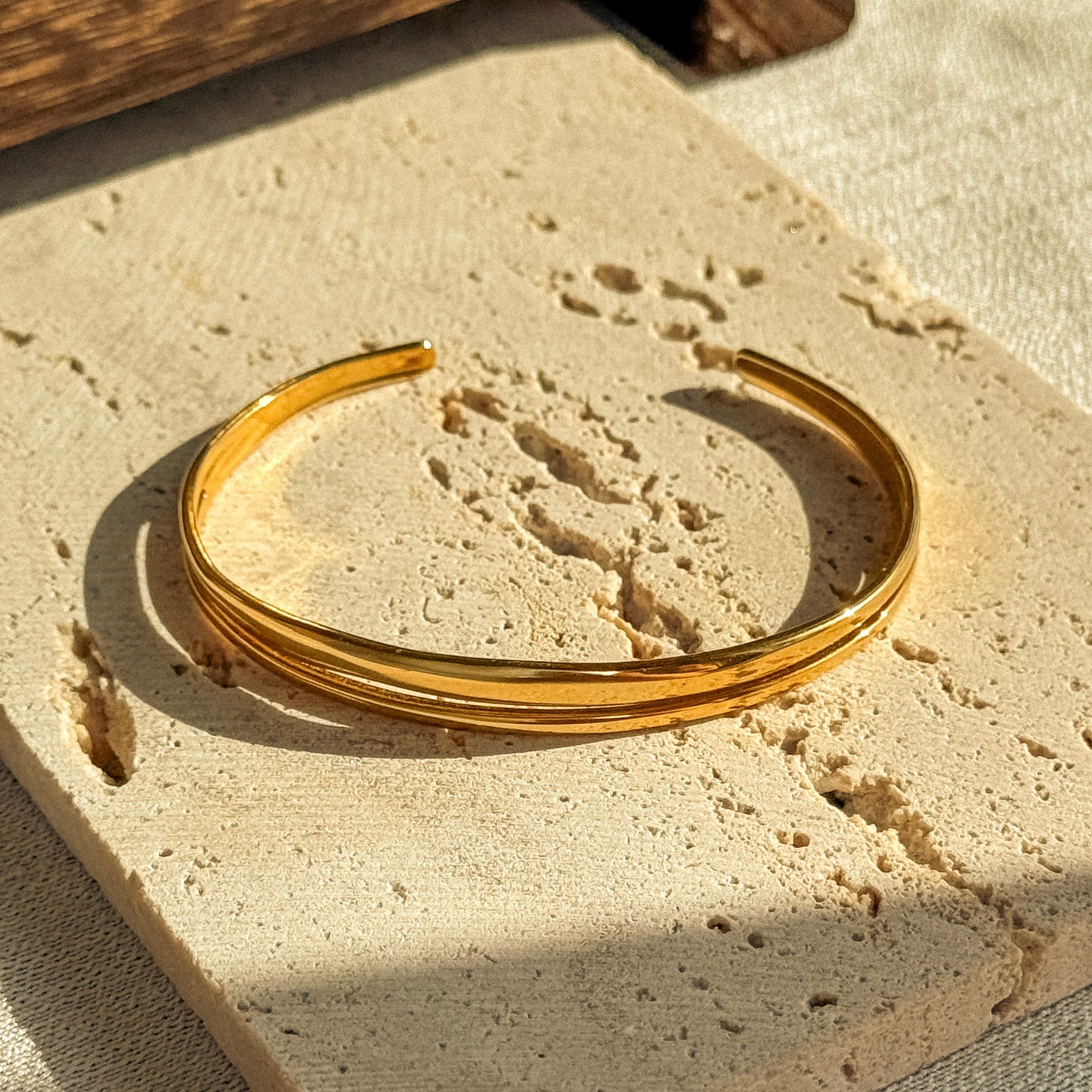 Sirena Bangle