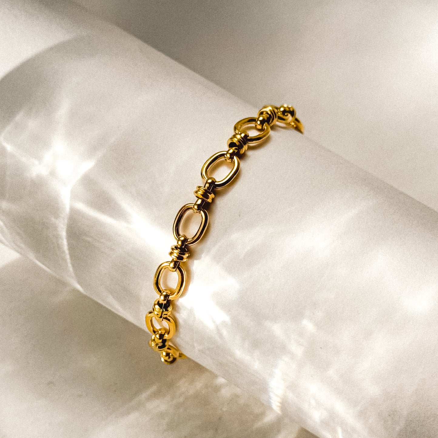 Unchained Bracelet