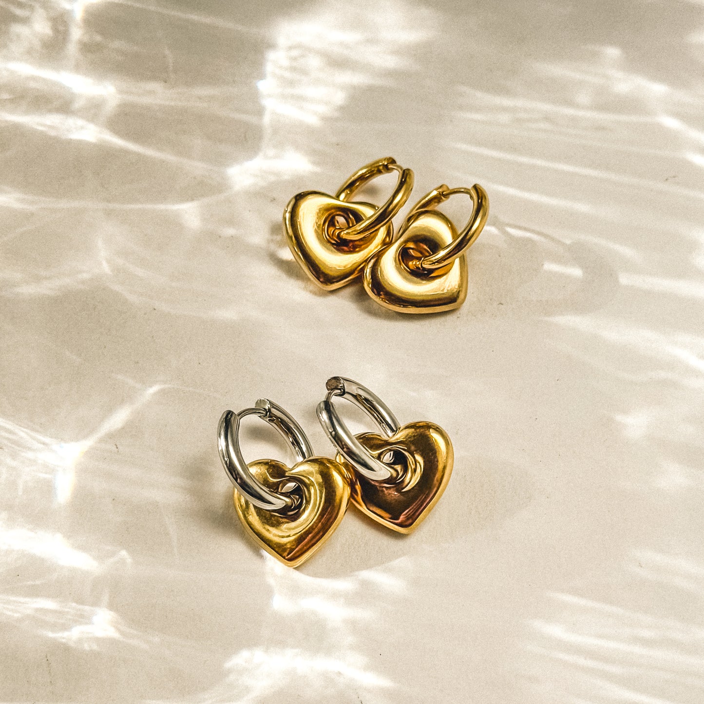 Amora Hoops