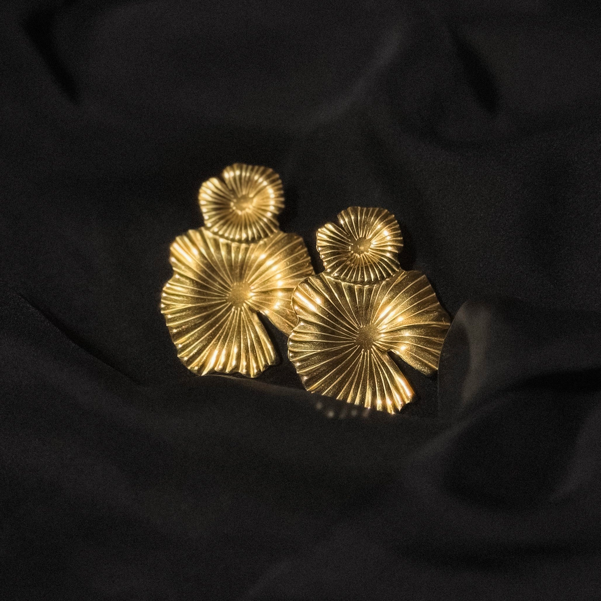 Helia Earrings